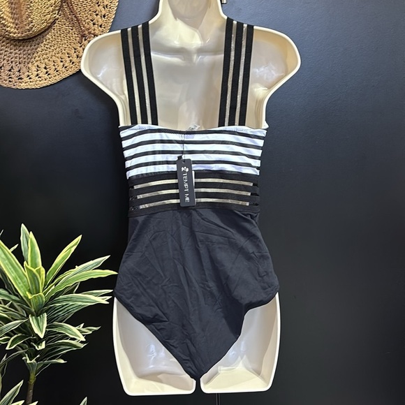 Tempt Me Halter crisscross mesh,mesh waist Tummy Control removable pads - Picture 4 of 14